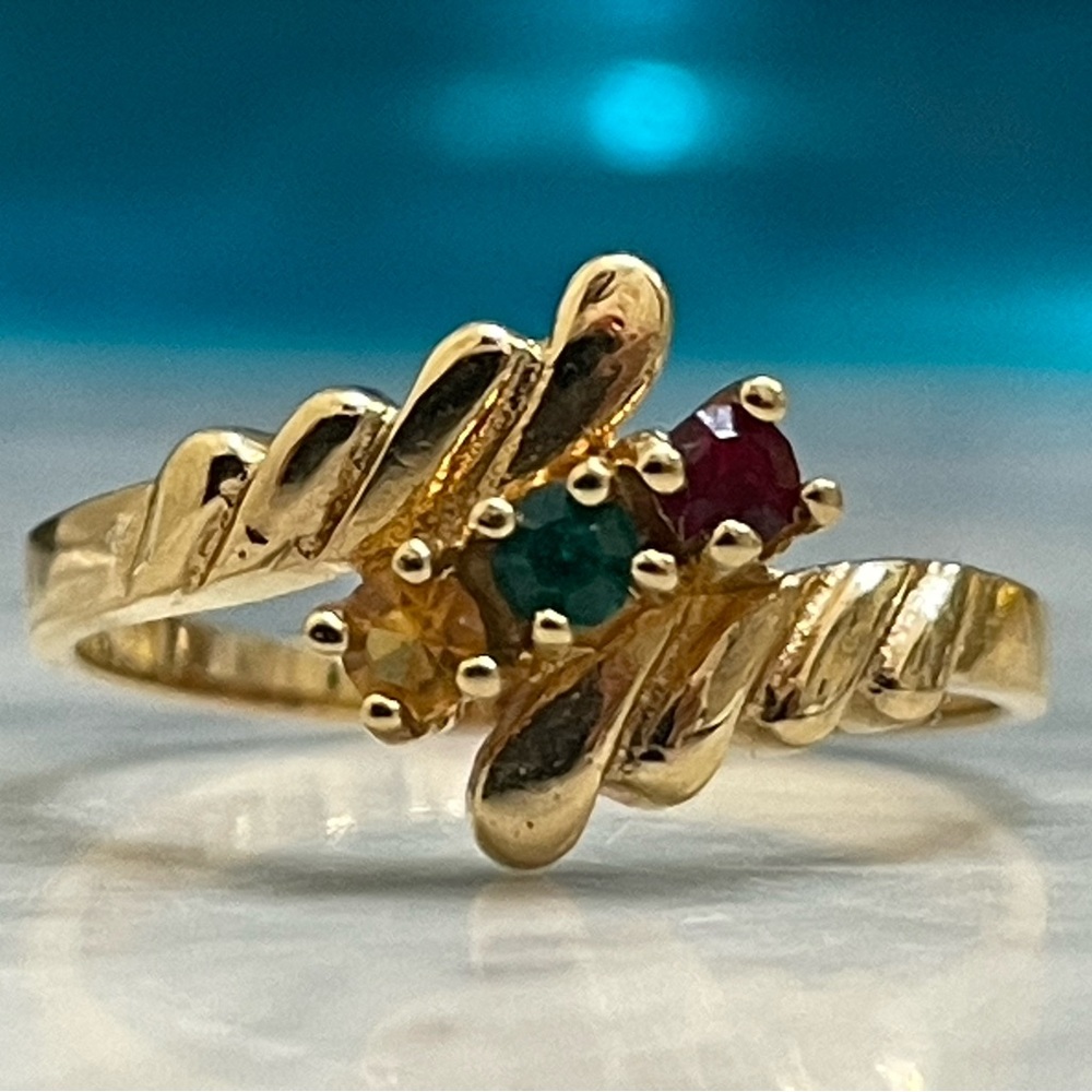 Vintage Gold Plated Multicolor Crystal Ring Size 7 Dainty birthstone Band - Picture 2 of 12
